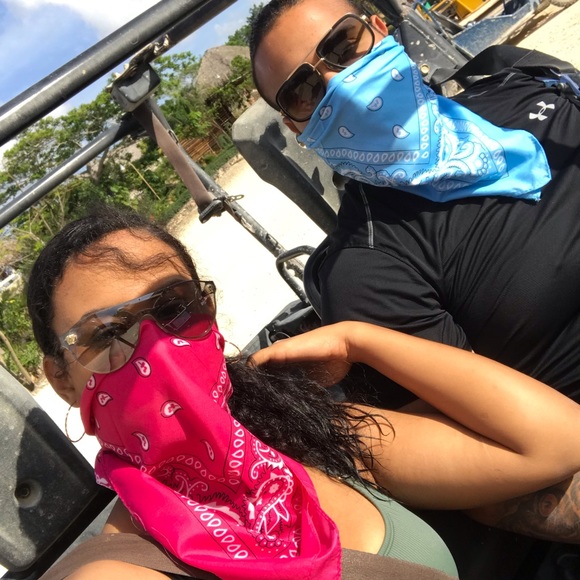 Meet your Posher, Dayanis - Picture 1 of 1